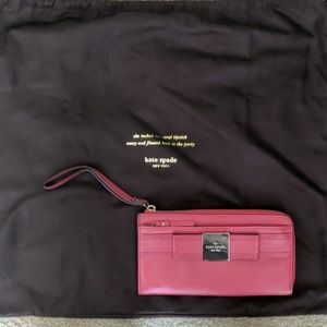Kate Spade Clutch Wallet